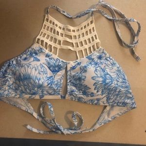 Bathing suit top